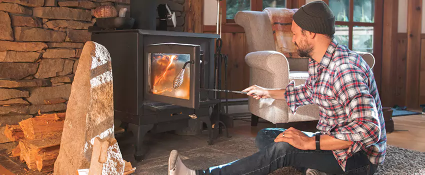 Fireplace Chimney Maintenance in Elmhurst, Kansas